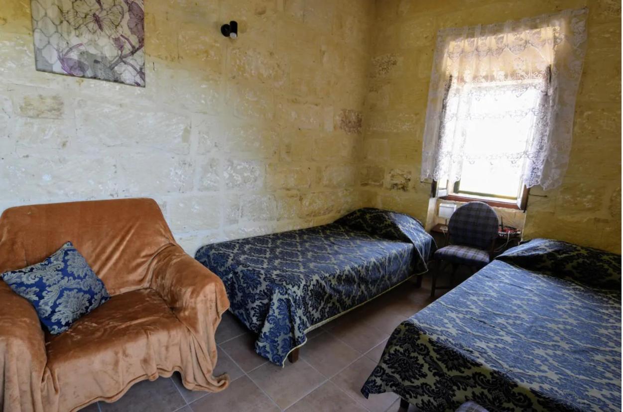 400yr In Gozo - Separate Country house Xaghra