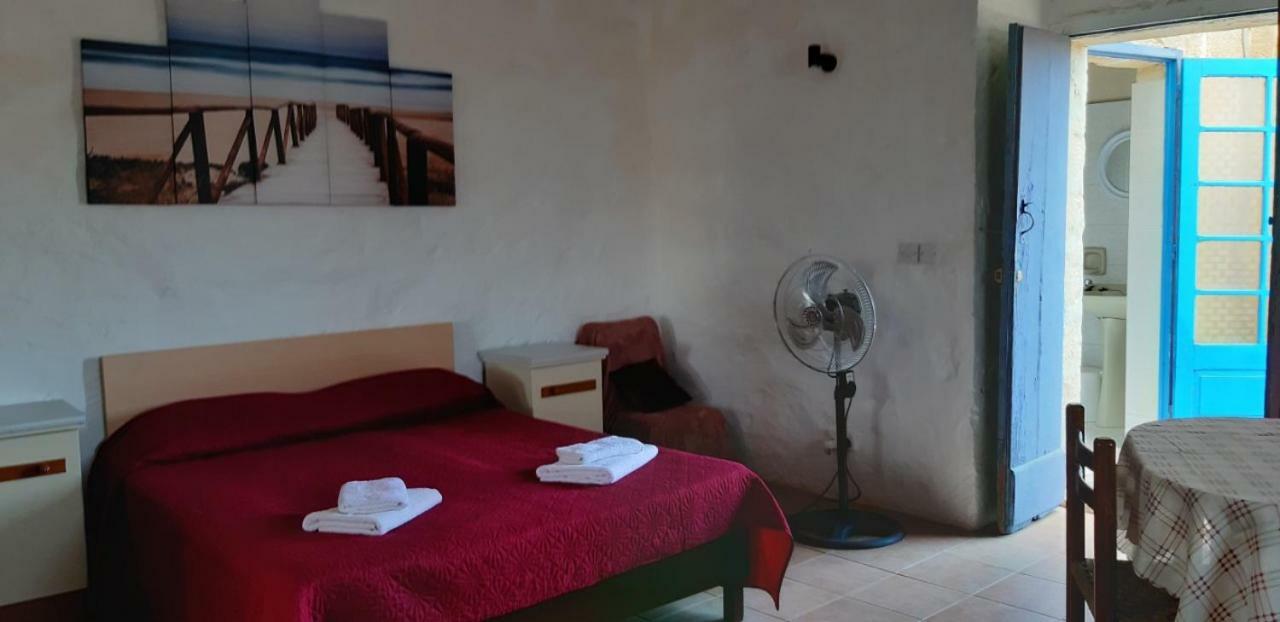 400yr In Gozo - Separate Country house *